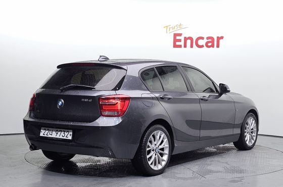 BMW 1-Series 118d Sport 5Door — пробег 123 108 км — фото 2 из 5