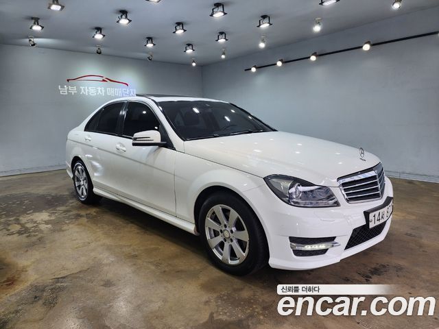 Mercedes-Benz C-Class C200 CGI — пробег 92 858 км — фото 3 из 5