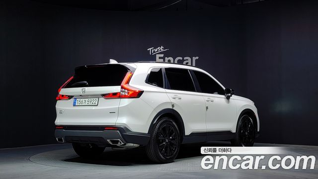 Honda CR-V 2.0 Hybrid Touring 2WD — пробег 7 625 км — фото 2 из 5
