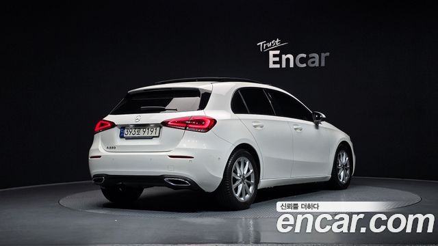 Mercedes-Benz A-Class A220 Hatchback — пробег 53 292 км — фото 2 из 5