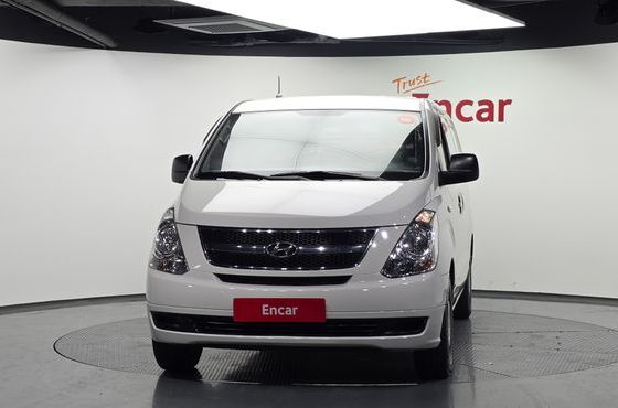 Hyundai Starex 3-Seater VAN CVX Value — пробег 169 248 км — фото 3 из 5