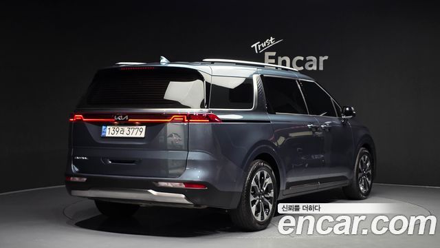 Kia Carnival 7-Seater Signature — пробег 39 311 км — фото 2 из 5