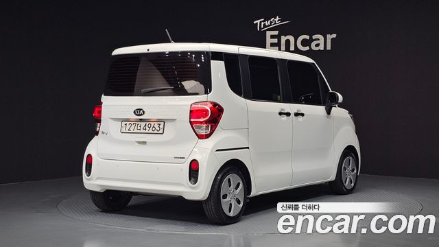 Kia RAY Van Prestige Special — пробег 65 585 км — фото 2 из 5