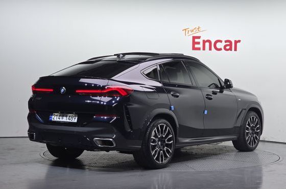 BMW X6 xDrive40i M Sport — пробег 40 415 км — фото 2 из 5