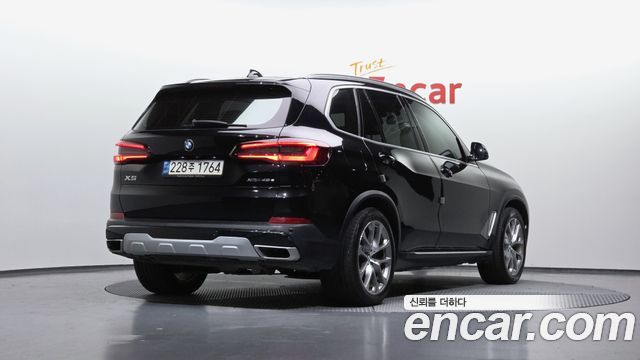 BMW X5 xDrive 45e xLine — пробег 155 678 км — фото 2 из 5