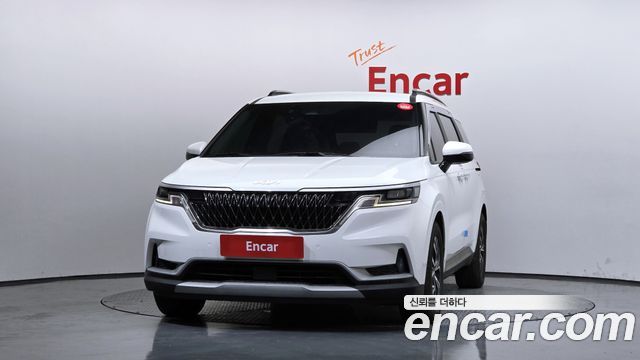 Kia Carnival Gasoline 9-Seater Prestige — пробег 287 767 км — фото 3 из 5