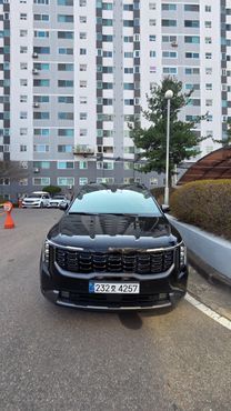 Kia Carnival Hev 9 Seater X Line — пробег 756 км — фото 1 из 5