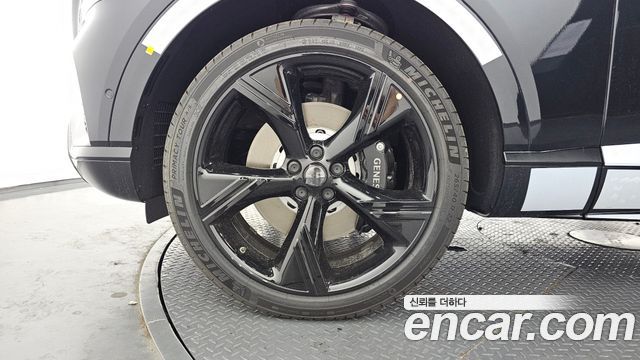 Genesis GV80 из Кореи Encar