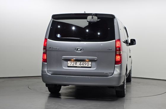 Hyundai Starex Wagon 12-Seater Modern — пробег 155 449 км — фото 4 из 5