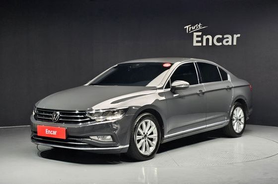 Volkswagen Passat 2.0 TDI Premium — пробег 87 093 км — фото 1 из 5