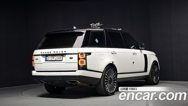 Land Rover Range Rover 4.4 SDV8 AB LWB DIESEL — пробег 158 993 км — фото 2 из 5