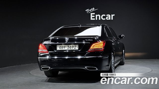 Hyundai Equus из Кореи Encar