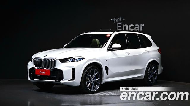 BMW X5 xDrive 40i M Sport — пробег 4 087 км — фото 1 из 5