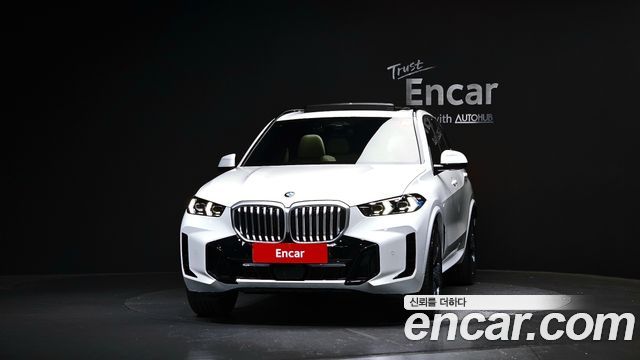 BMW X5 xDrive 40i M Sport — пробег 4 087 км — фото 3 из 5