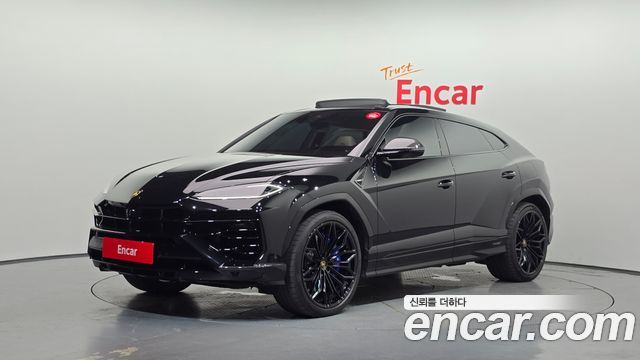 Lamborghini Urus из Кореи Encar