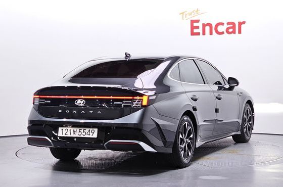 Hyundai Sonata 2.0 Exclusive — пробег 28 795 км — фото 2 из 5
