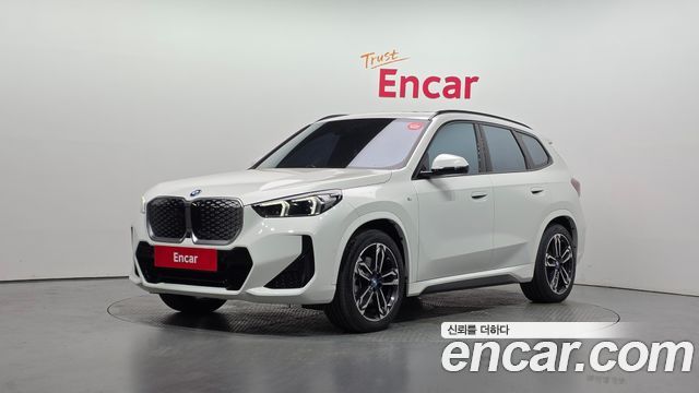 BMW iX1 из Кореи Encar
