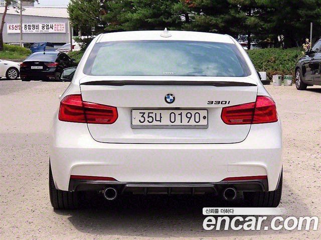 BMW 3-Series 328i M Sport — пробег 78 299 км — фото 4 из 5