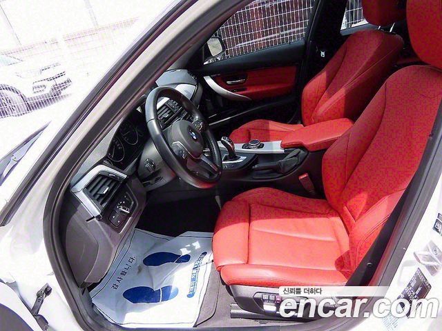 BMW 3-Series 328i M Sport — пробег 78 299 км — фото 5 из 5