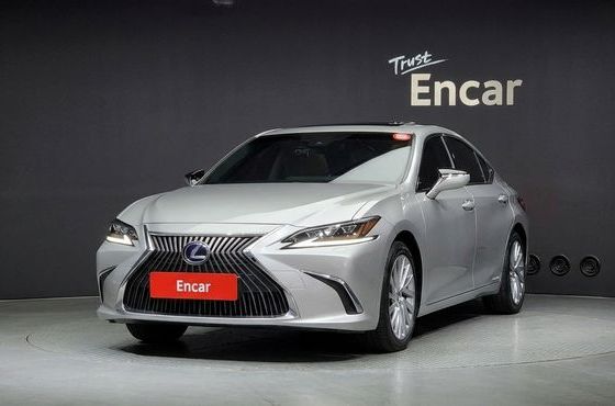 Lexus ES Executive — пробег 36 268 км — фото 3 из 5