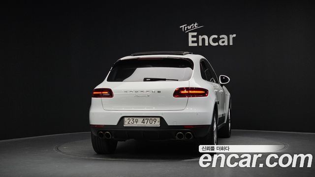Porsche Macan 3.0 S Diesel 95B — пробег 66 662 км — фото 4 из 5