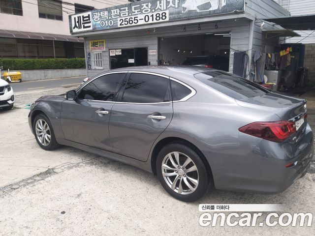Infiniti Q70 из Кореи Encar