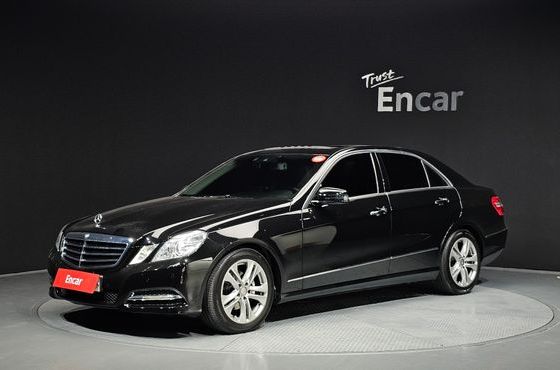 Mercedes-Benz E-Class E220 CDI Avantgarde — пробег 125 755 км — фото 1 из 5