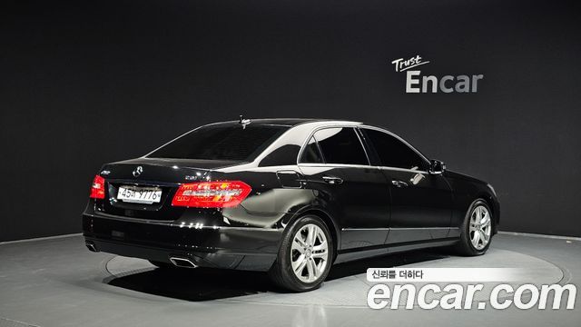 Mercedes-Benz E-Class E220 CDI Avantgarde — пробег 125 755 км — фото 2 из 5