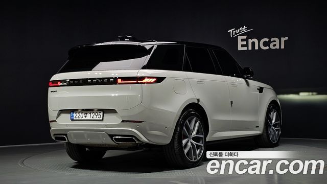 Land Rover Range Rover Sport P360 Autobiography — пробег 43 786 км — фото 2 из 5