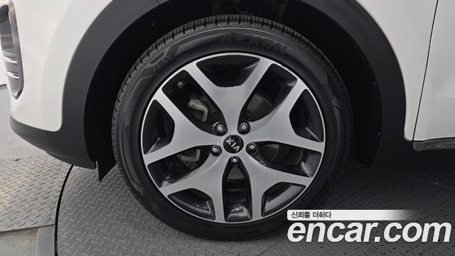 Kia Sportage из Кореи Encar