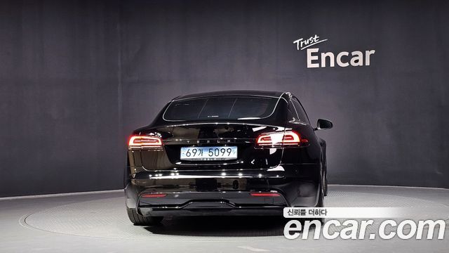 Tesla Model S из Кореи Encar