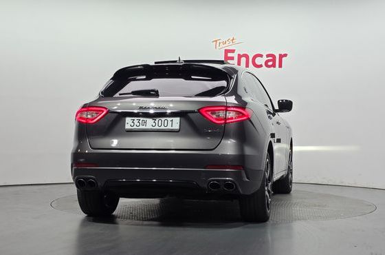 Maserati Levante 3.0 Diesel AWD Sport — пробег 210 661 км — фото 4 из 5