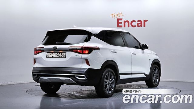 Kia Seltos из Кореи Encar