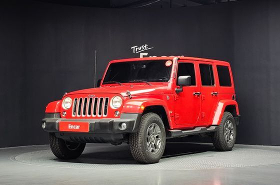 Jeep Wrangler 3.6 Sahara 4Door — пробег 60 009 км — фото 1 из 5
