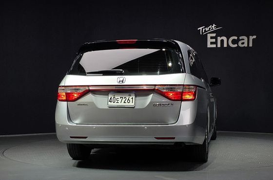 Honda Odyssey 3.5 4th — пробег 80 309 км — фото 4 из 5