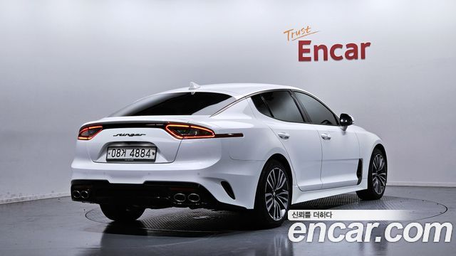Kia Stinger из Кореи Encar