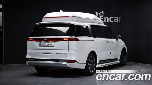 Kia Carnival 7-Seater Hi-Limousine Signature — пробег 157 562 км — фото 2 из 5