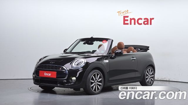 Mini Cooper Convertible Standard 3rd — пробег 110 094 км — фото 1 из 5