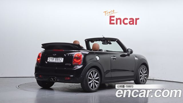Mini Cooper Convertible Standard 3rd — пробег 110 094 км — фото 2 из 5