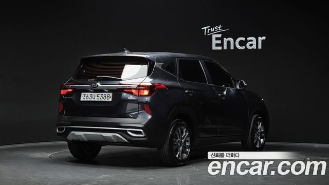 Kia Seltos из Кореи Encar