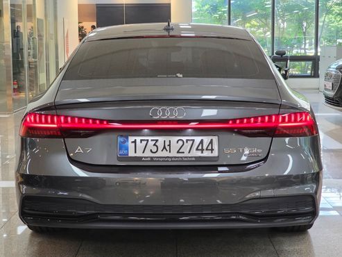 Audi A7 55 TFSI e Quattro Premium — пробег 14 850 км — фото 4 из 5