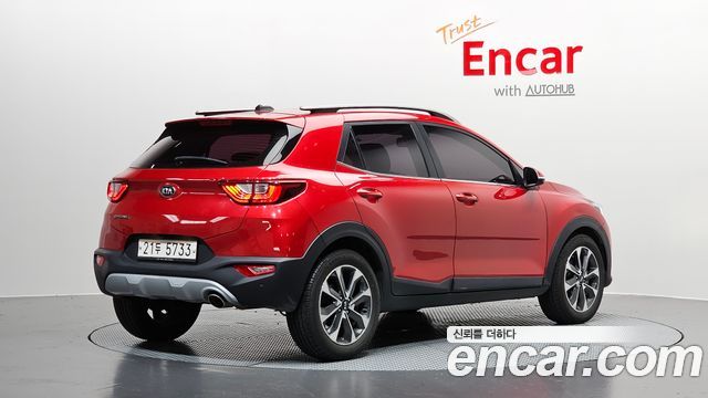 Kia Stonic Diesel 1.6 Trendy — пробег 107 668 км — фото 2 из 5