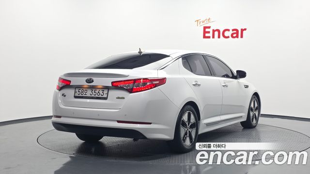 Kia K5 Luxury — пробег 191 000 км — фото 2 из 5