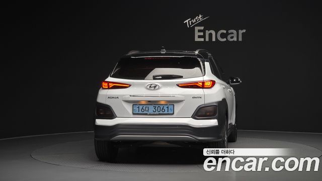 Hyundai Kona из Кореи Encar