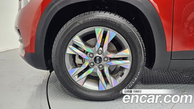 Kia Seltos из Кореи Encar