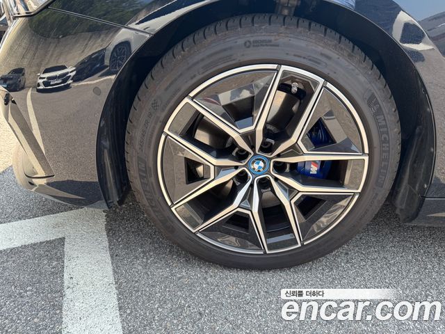 BMW i5 из Кореи Encar