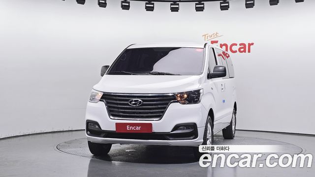 Hyundai Starex 4WD Wagon 12-Seater Modern — пробег 17 024 км — фото 3 из 5