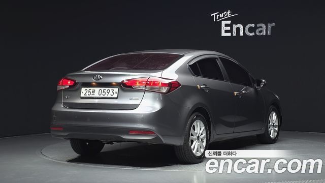 Kia K3 из Кореи Encar