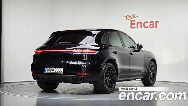 Porsche Macan из Кореи Encar
