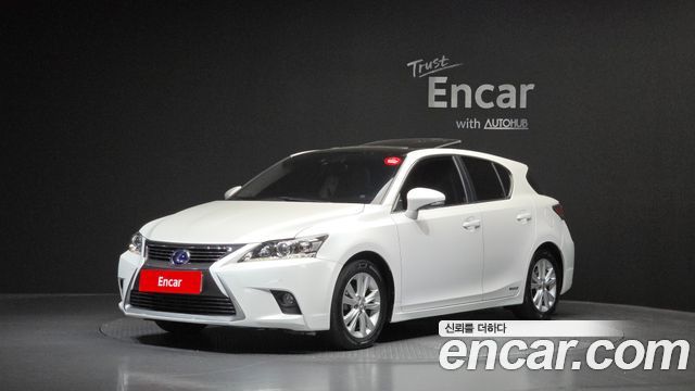 Lexus CT200h из Кореи Encar